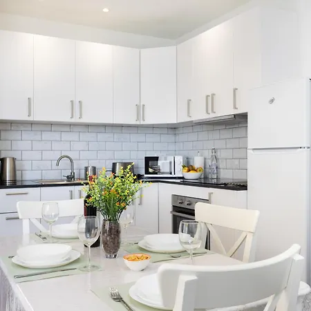 Apartamento Home2book Lovely & Bright Apt, Pool & Terrace *